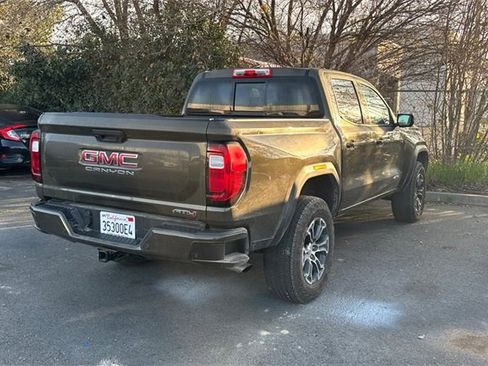 Used 2025 GMC Canyon AT4 w/ Technology Plus Package image 3