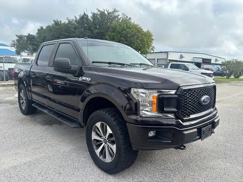 Used 2019 Ford F150 XL w/ Equipment Group 101A Mid AWD/4WD image 3
