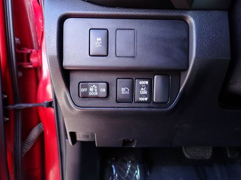Used 2023 Toyota Tacoma TRD Off-Road AWD/4WD image 12