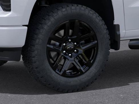 New 2026 Chevrolet Silverado 1500 Custom w/ Turbomax Blackout Package AWD/4WD image 9