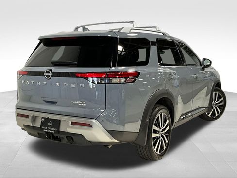 Used 2025 Nissan Pathfinder Platinum w/ Cargo Package AWD/4WD image 5