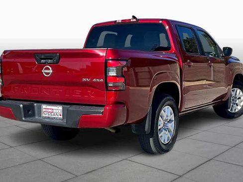 Certified 2022 Nissan Frontier SV image 12