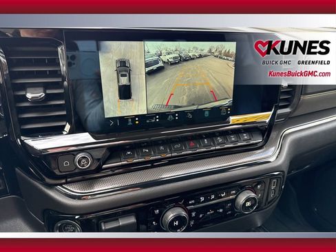 Used 2023 Chevrolet Silverado 1500 ZR2 w/ Technology Package image 29