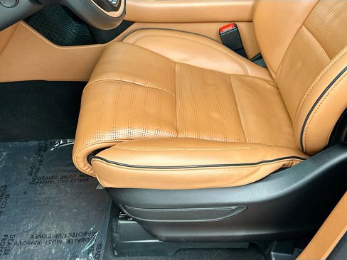 Used 2023 Lincoln Aviator Black Label Grand Touring w/ Class IV Trailer Tow Package image 19