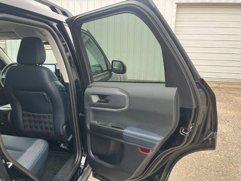 Used 2023 Ford Bronco Sport Outer Banks w/ Tech Package image 13