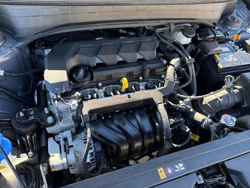 Certified 2023 Hyundai Venue SE w/ Cargo Package image 26