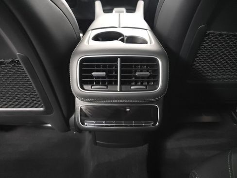 Used 2024 Mercedes-Benz GLS 63 AMG 4MATIC image 30