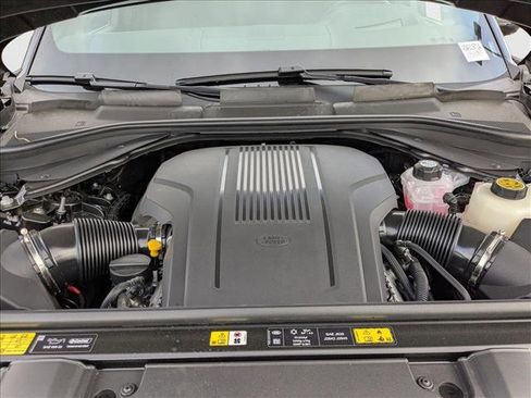 New 2025 Land Rover Range Rover Autobiography image 18