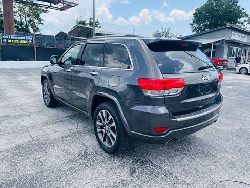 Used 2017 Jeep Grand Cherokee Overland RWD image 7
