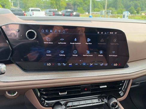New 2026 Chevrolet Tahoe High Country AWD/4WD image 22