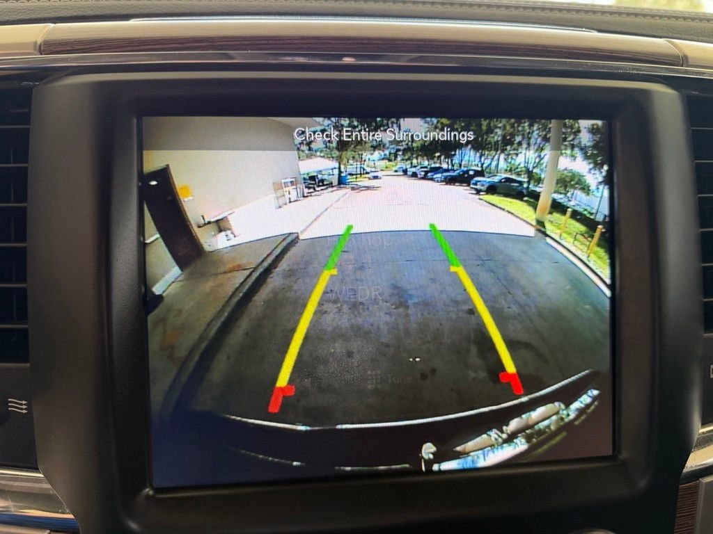 Used 2019 RAM 1500 Laramie w/ Convenience Group AWD/4WD image 10