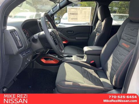 New 2026 Nissan Frontier Pro-X image 9