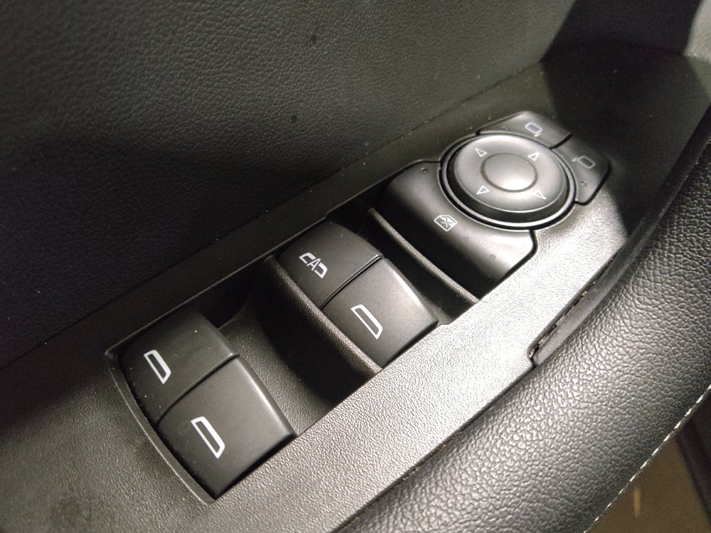 Used 2025 Chevrolet Blazer LT FWD image 27