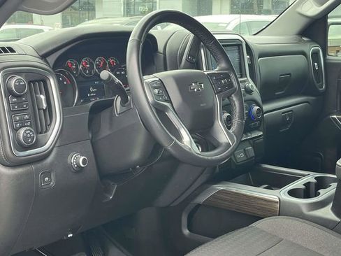 Used 2022 Chevrolet Silverado 1500 LT Trail Boss w/ Safety Package image 12