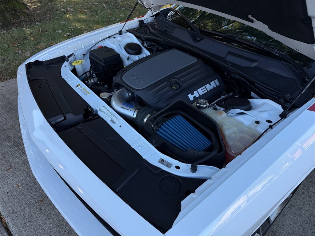 Used 2012 Dodge Challenger R/T RWD image 64