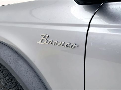Used 2021 Ford Bronco Big Bend AWD/4WD image 7
