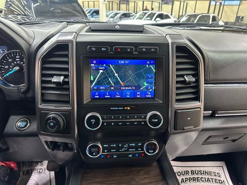 Used 2020 Ford Expedition Platinum AWD/4WD image 30