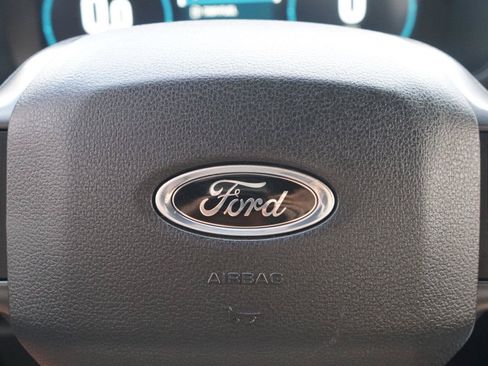 Used 2022 Ford F150 Lariat w/ Equipment Group 502A High AWD/4WD image 15