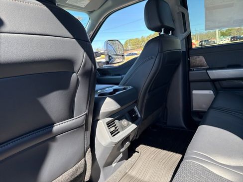 New 2026 Ford F250 Lariat image 23