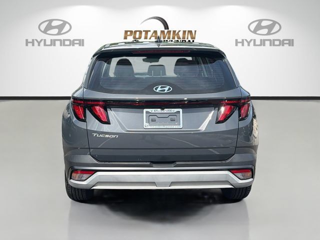 Used 2025 Hyundai Tucson SE FWD image 6