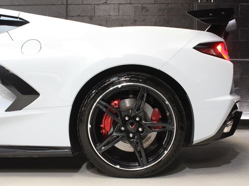 Used 2020 Chevrolet Corvette Stingray Premium Cpe w/ 3LT Preferred Equipment Group image 5