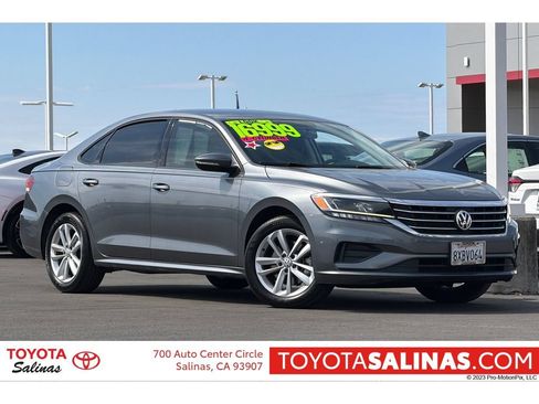 Used 2021 Volkswagen Passat 2.0T S FWD image 1