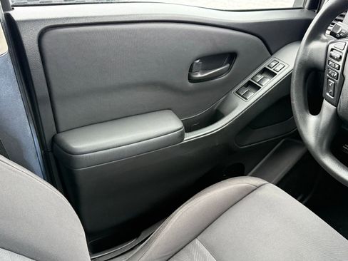 Used 2022 Nissan Frontier S w/ Technology Package image 30