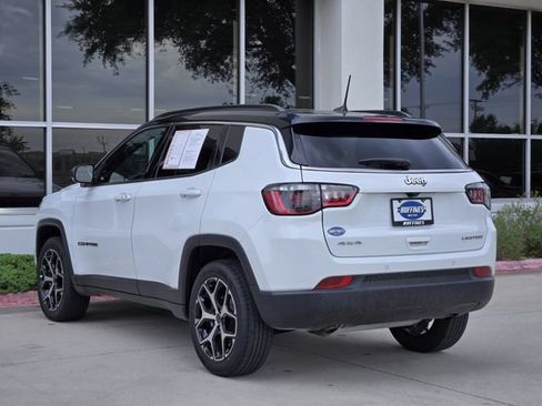Used 2025 Jeep Compass Limited AWD/4WD image 5