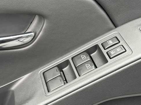 New 2026 Nissan Frontier SV image 13