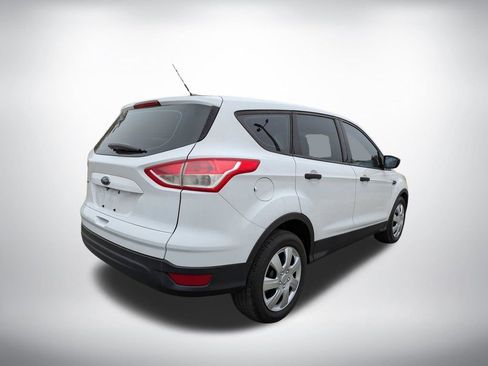 Used 2016 Ford Escape S image 4
