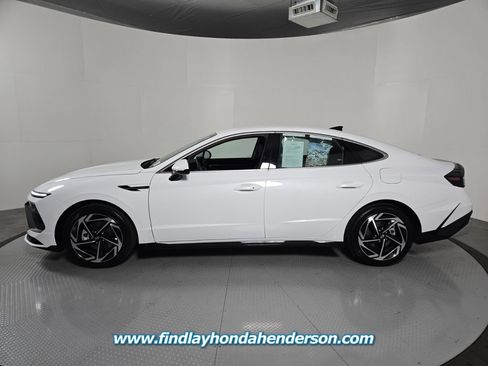 Used 2026 Hyundai Sonata SEL FWD image 3