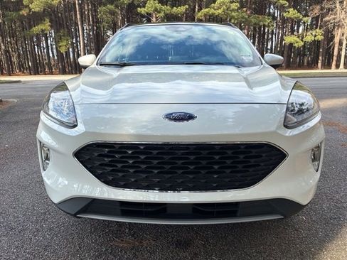 Used 2022 Ford Escape SEL image 8