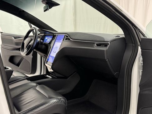 Used 2016 Tesla Model X P100D image 20