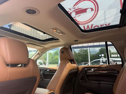 Used 2017 Buick Enclave Premium w/ Experience Buick Package AWD/4WD image 8