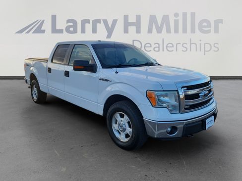 Used 2014 Ford F150 XLT w/ Equipment Group 301A Mid image 8