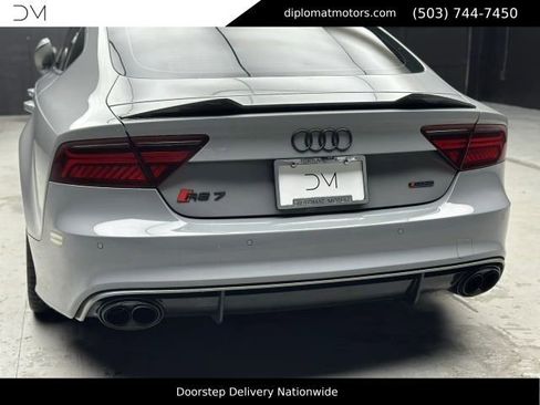 Used 2017 Audi RS 7 Performance AWD/4WD image 16