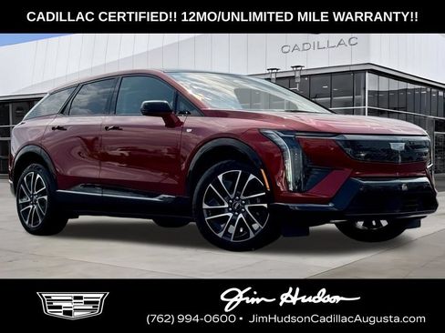 Certified 2025 Cadillac Optiq Sport 2 w/ LPO, Floor Liner Package AWD/4WD image 1