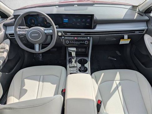 New 2025 Hyundai Sonata SE FWD image 16