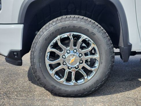 New 2026 Chevrolet Silverado 2500 LTZ w/ Z71 Chrome Sport Edition image 7