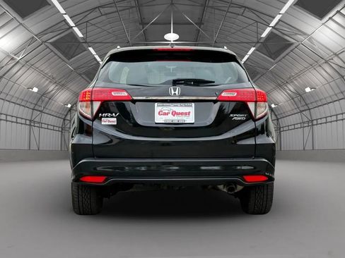 Used 2020 Honda HR-V Sport image 6