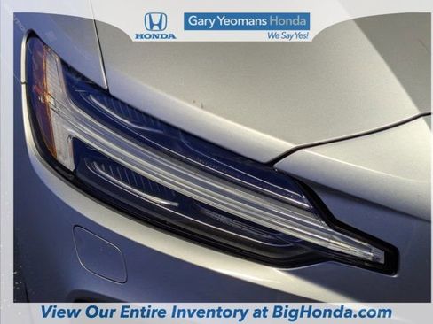 Used 2022 Volvo S60 B5 R-Design w/ Advanced Package image 10