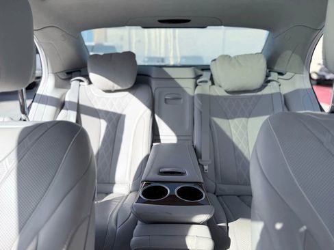Used 2015 Mercedes-Benz S 550 Sedan image 31