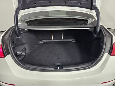 Used 2025 Mercedes-Benz C 300 4MATIC Sedan image 15