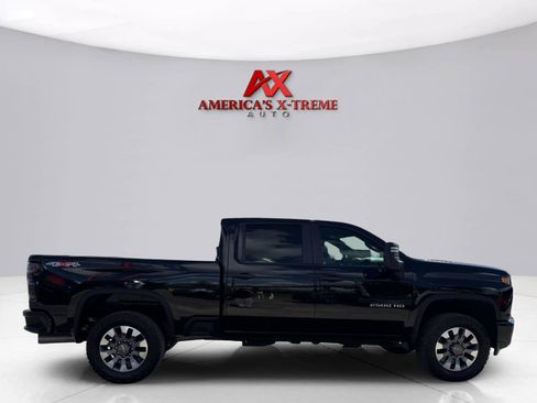 Used 2023 Chevrolet Silverado 2500 Custom w/ Custom Value Package AWD/4WD image 7