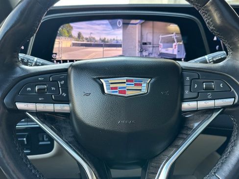Certified 2023 Cadillac Escalade Premium Luxury w/ Performance Package image 33