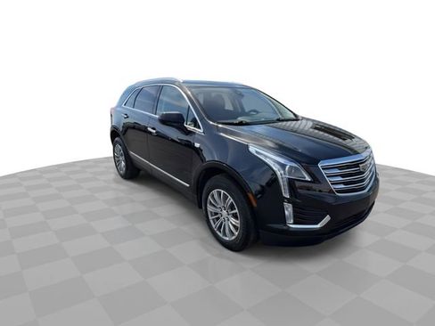 Certified 2019 Cadillac XT5 Luxury AWD/4WD image 2