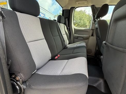 Used 2009 Chevrolet Silverado 1500 W/T RWD image 10