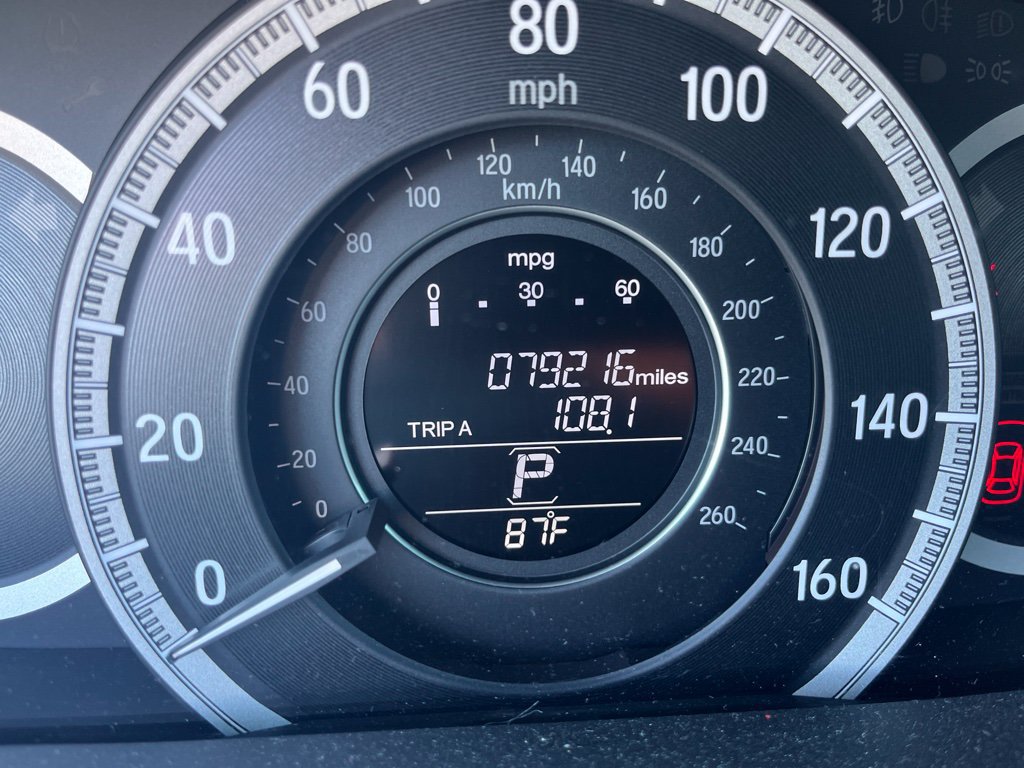 Used 2017 Honda Accord EX-L image 5