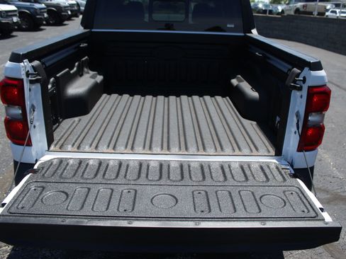 Used 2025 Ford Maverick Tremor AWD/4WD image 19