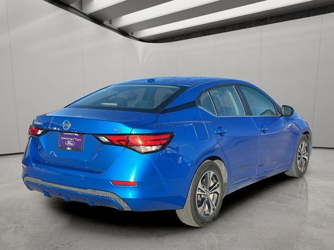Used 2022 Nissan Sentra SV image 5